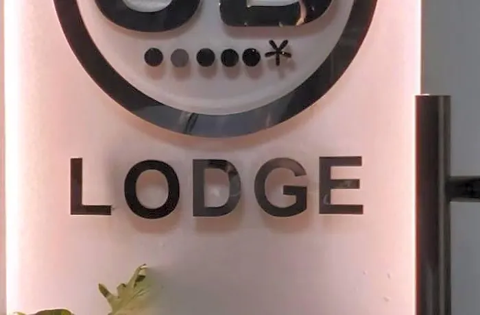 Hotel Reddoorz @ S.b. Taguig *